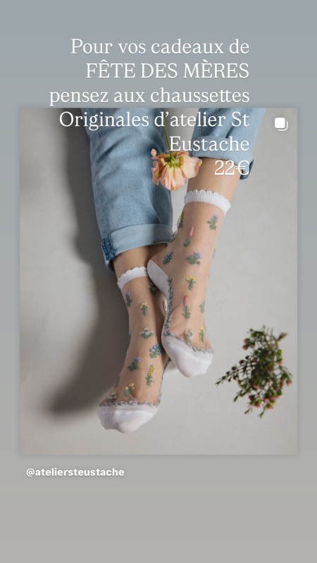 les chaussettes transparentes et originales de chez Atelier St Eustache chez Valérie B Dieppe près de  Rouen Le Havre 