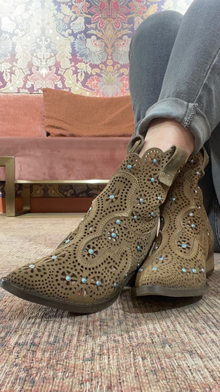 les boots MIMMU chez Valérie b. Dieppe P/E26