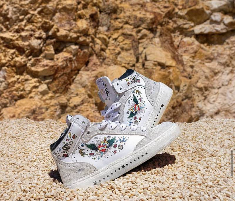 Baskets en édition limitée de chez Semerdjian Smr23 et Pôdevache disponible chez Valérie B. à Dieppe