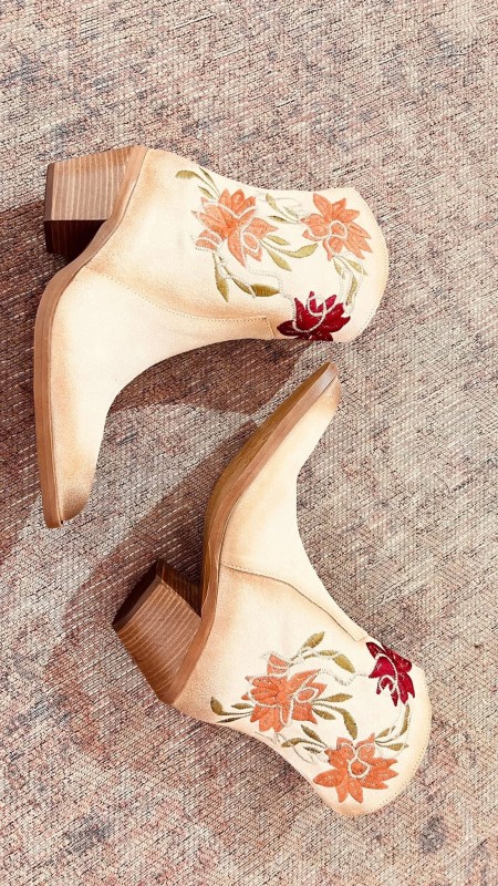 la boots fleurie little la suite P/E26 Valérie B chaussures Dieppe 