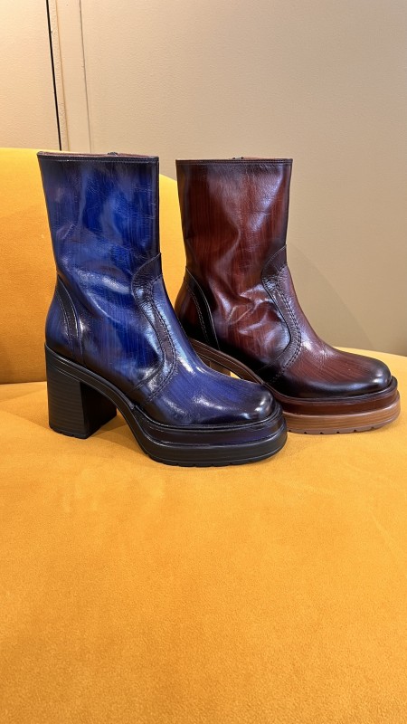 Bottines Pons Quintana en marron chez Valérie B. Dieppe